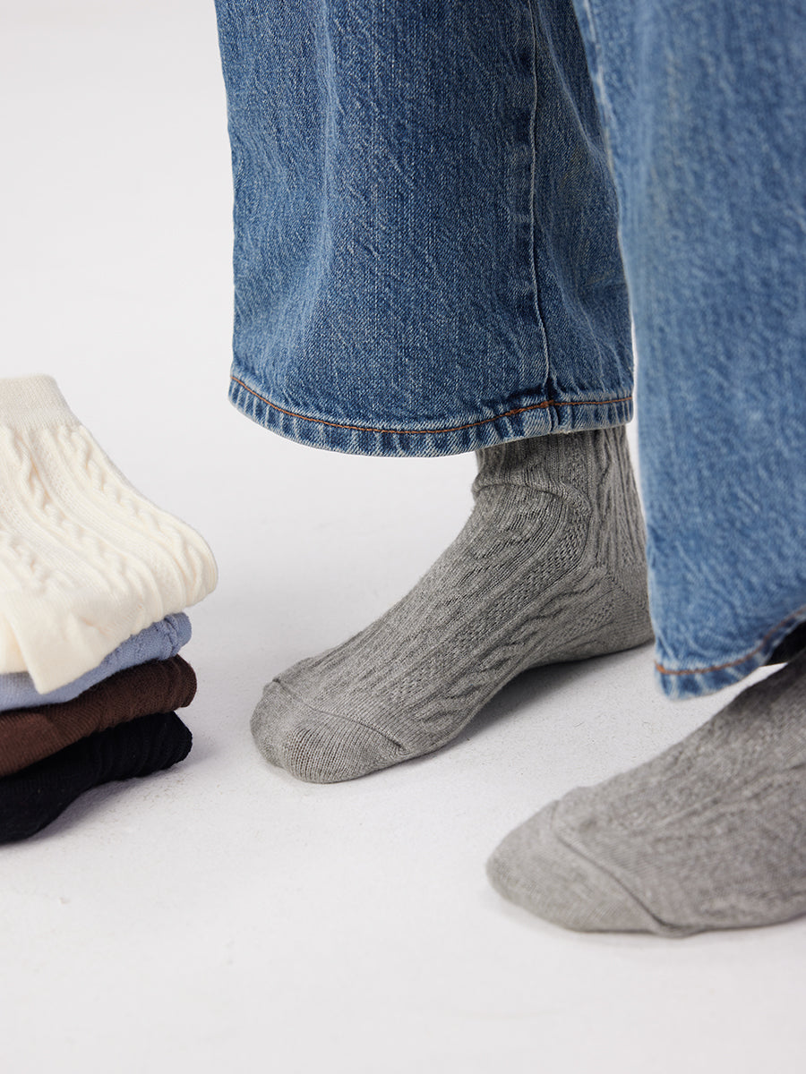 Cable Knit Crew Socks