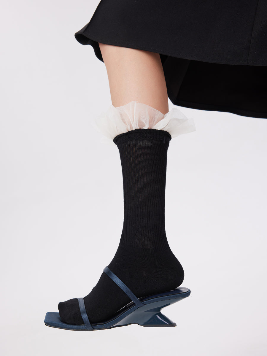 Ruffled Tulle Ribbed Crew Socks