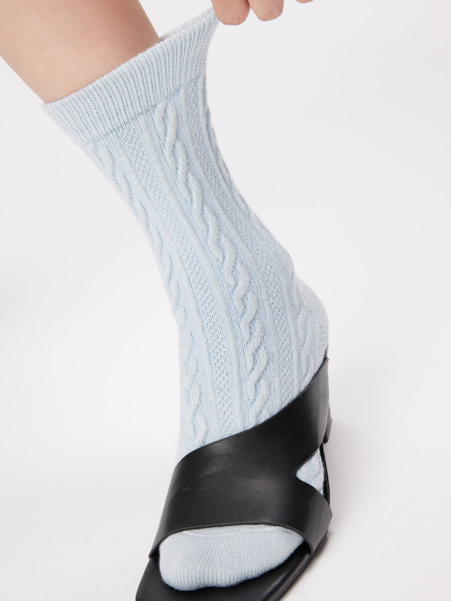 Cable Knit Crew Socks