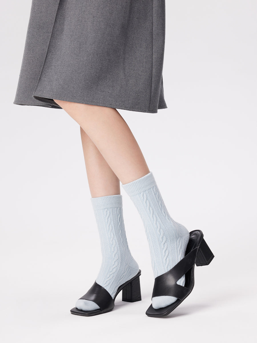 Cable Knit Crew Socks