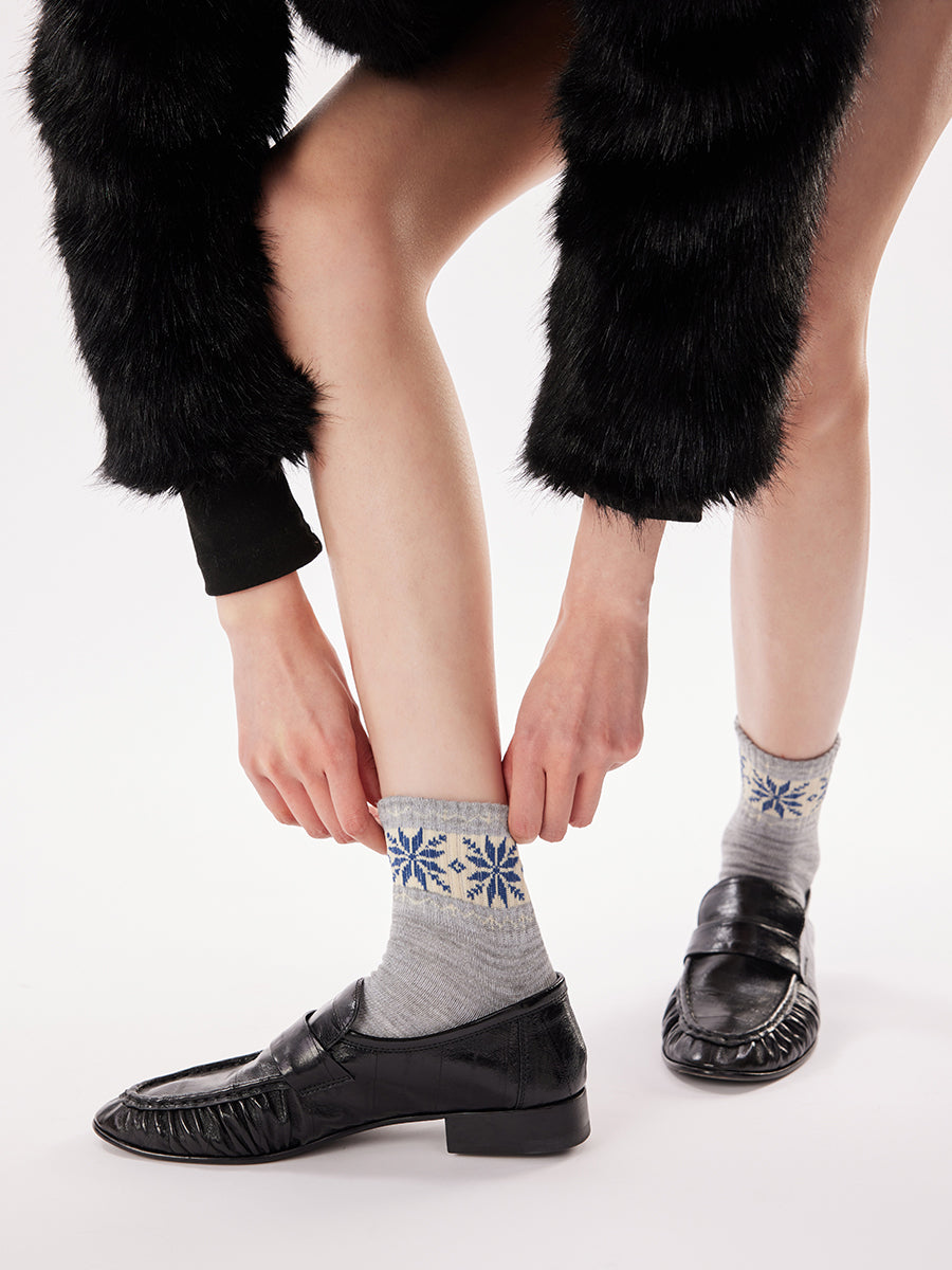 Nordic Pattern Knit Crew Socks