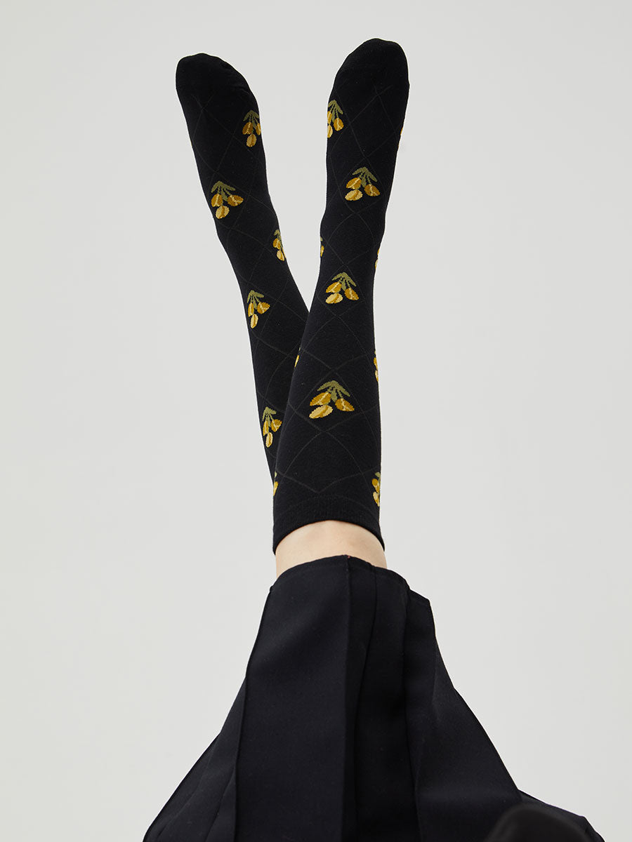 Floral Pattern Knee High Socks