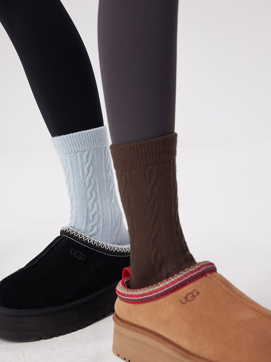 Cable Knit Crew Socks