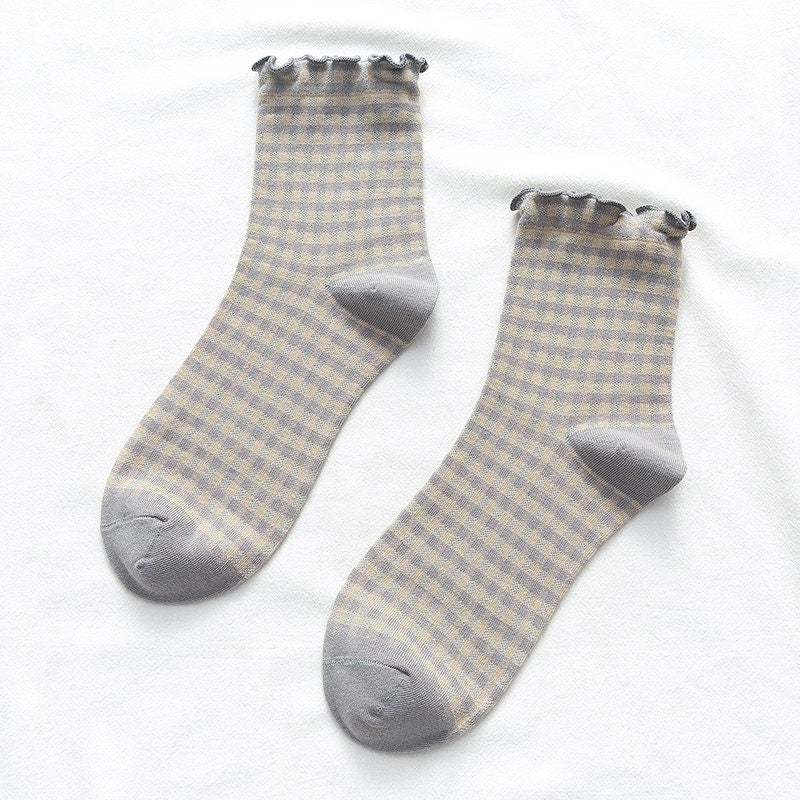 Ruffle Check Quarter Socks For Women