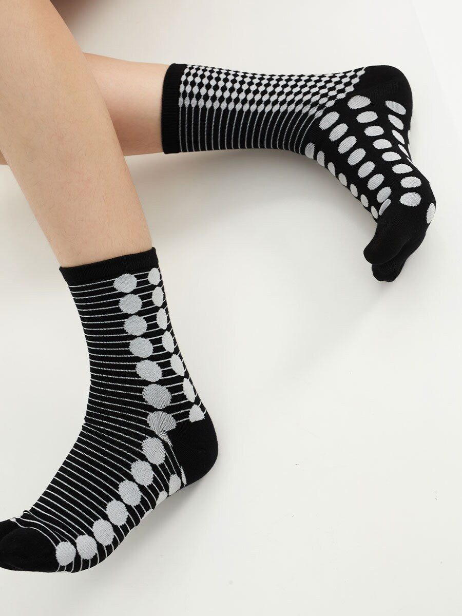 Abstract Toe Quarter Socks For Women