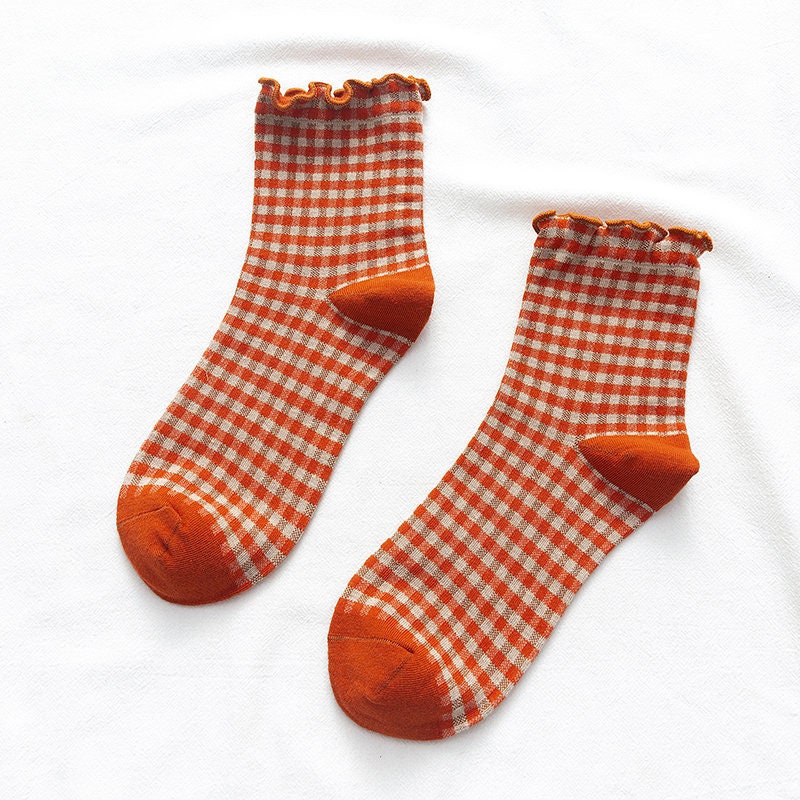 Ruffle Check Quarter Socks For Women