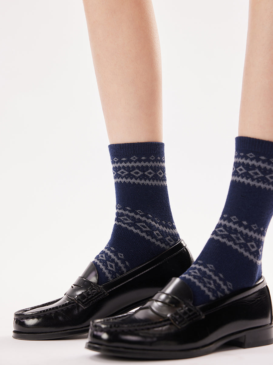 Nordic Pattern Knit Crew Socks