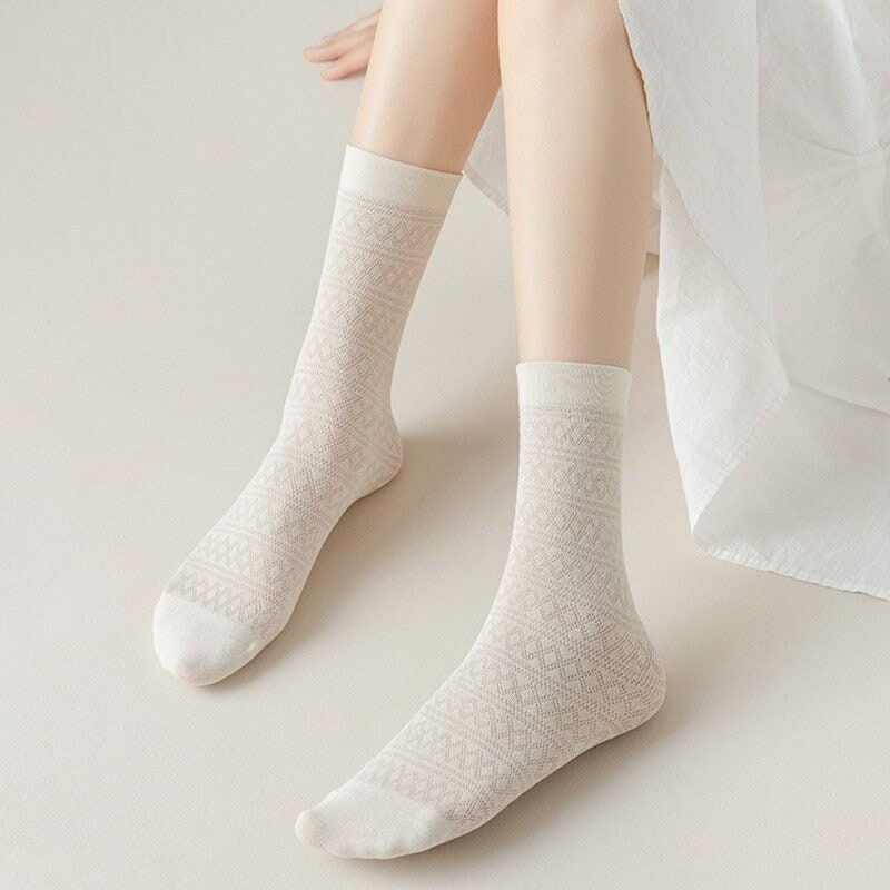 Pointelle Quarter Socks For Women