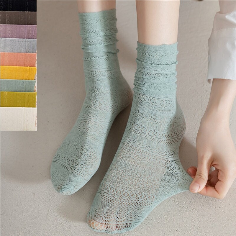 Lace Pointelle Slouch Quarter Socks For Women