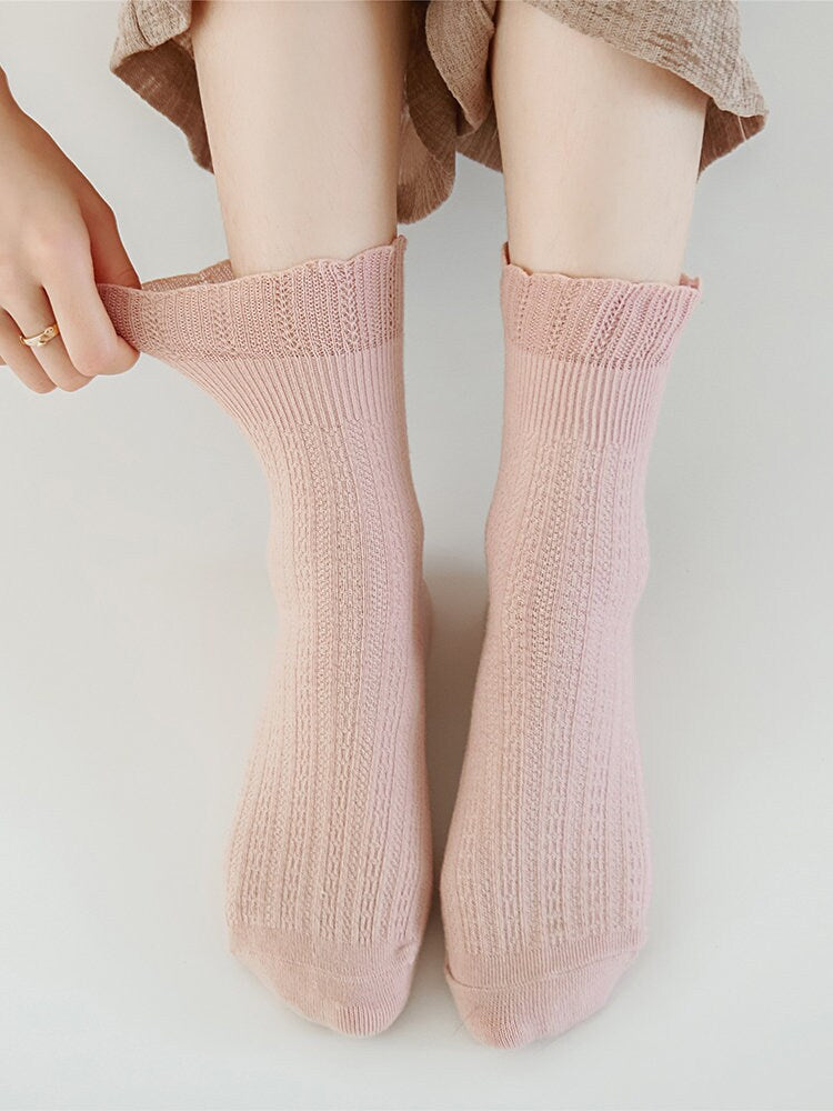 Ruffle Trim Quarter Socks For Women