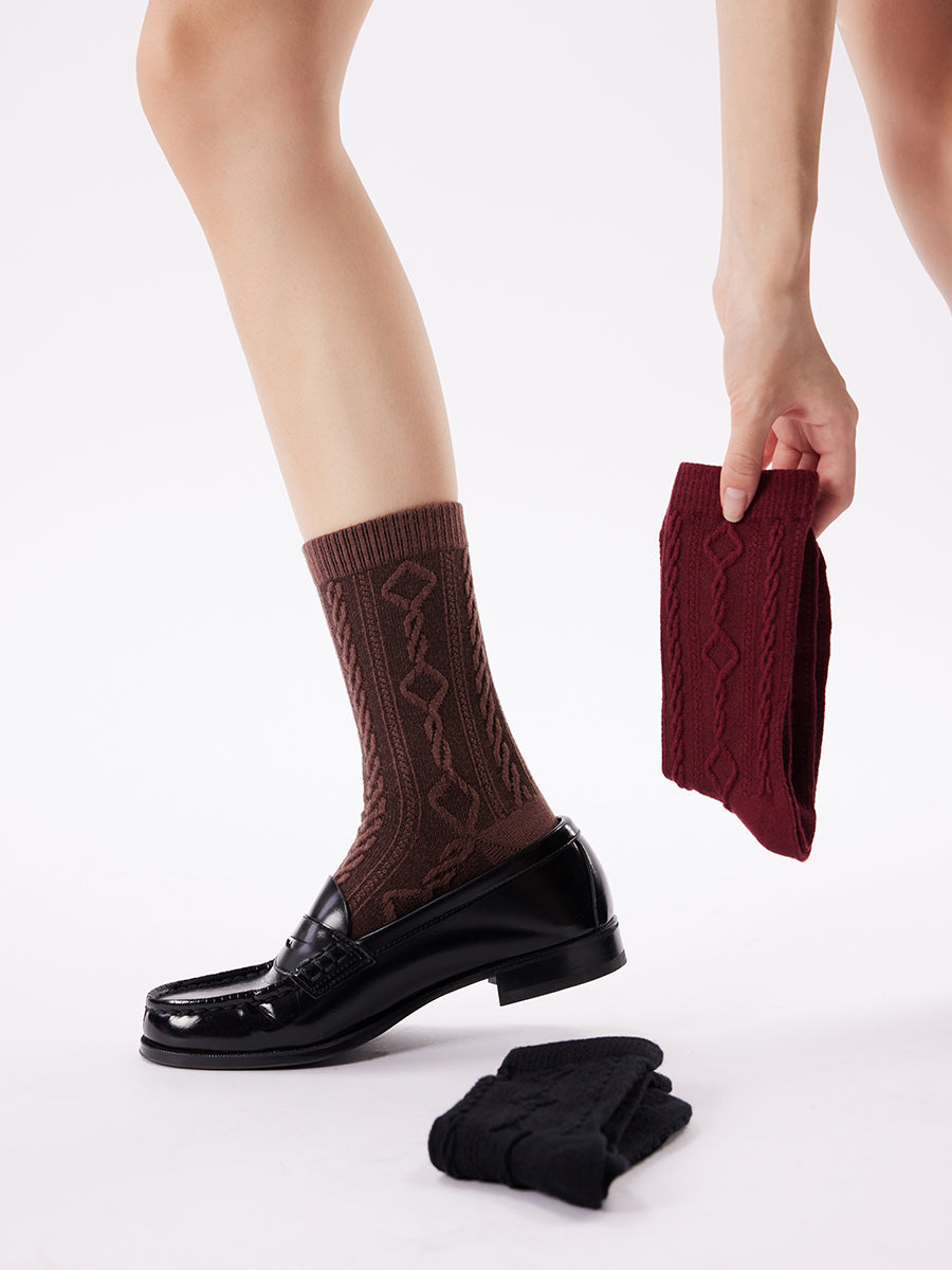 Cable Knit Crew Socks