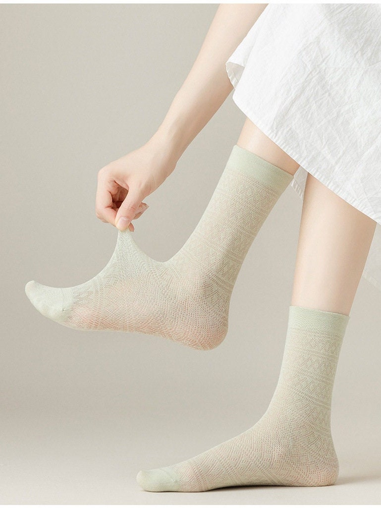Pointelle Quarter Socks For Women