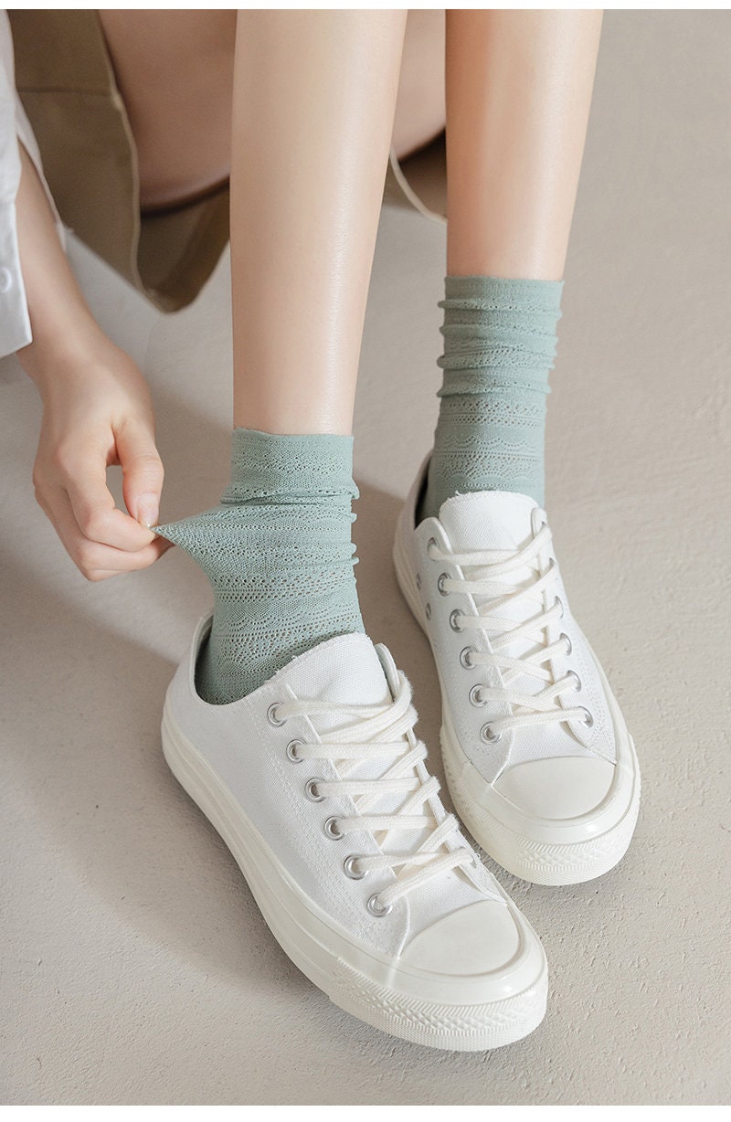 Lace Pointelle Slouch Quarter Socks For Women