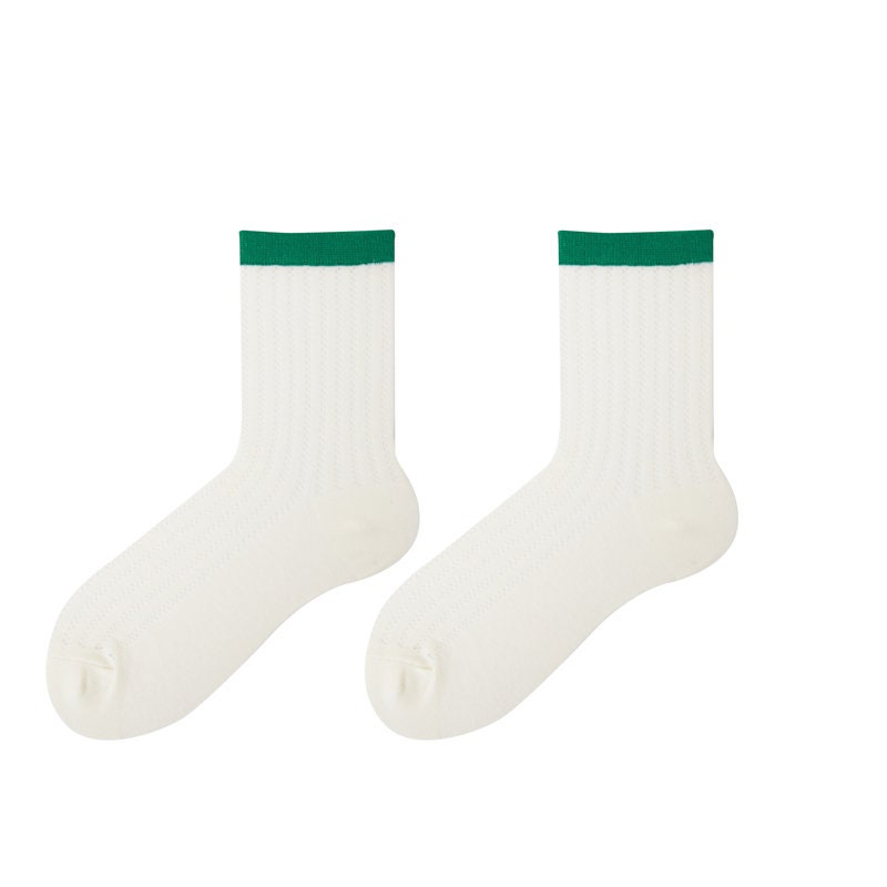 Pointelle Knit Quarter Socks For Women